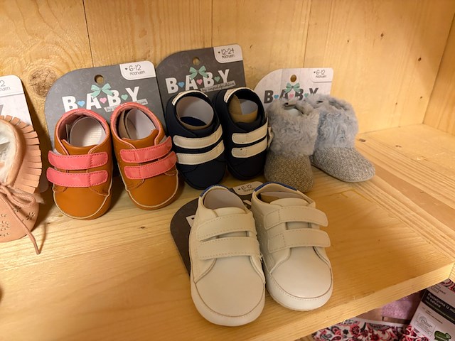 Ca. 77x paar babyschoenen - mixpartij - afbeelding 3 van  3