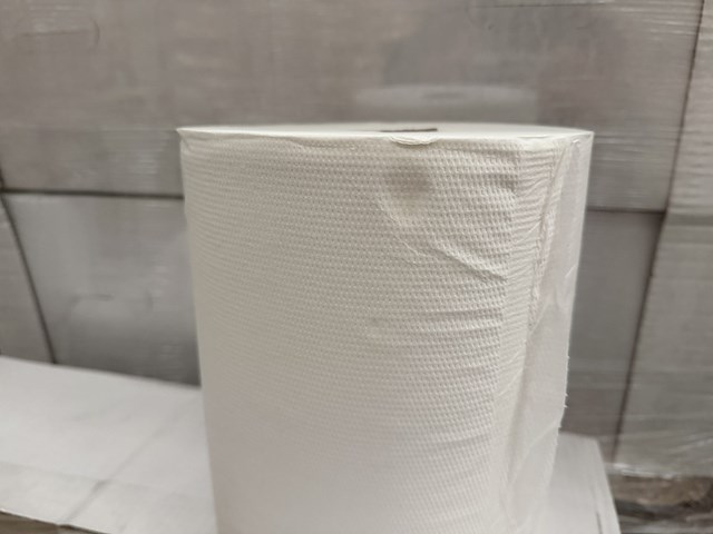 Ca. 78x handdoekrol hpg motion 100% cellulose wit 2 laags 24 cm breed 150 meter, wit - afbeelding 4 van  6