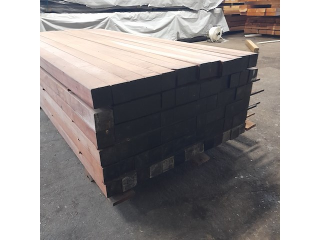 Ca. 78x hardhouten paal, 6,8 x 6,8 x 200 cm - afbeelding 4 van  4