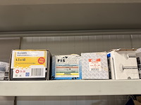 Ca. 78x verpakking ijzerwaren w.o. schroeven, spijkers, pluggen, w.o. woodies, spax, fis, kelfort - afbeelding 6 van  22