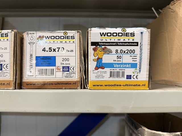 Ca. 78x verpakking ijzerwaren w.o. schroeven, spijkers, pluggen, w.o. woodies, spax, fis, kelfort - afbeelding 13 van  22