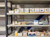 Ca. 78x verpakking ijzerwaren w.o. schroeven, spijkers, pluggen, w.o. woodies, spax, fis, kelfort - afbeelding 16 van  22