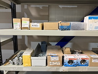 Ca. 78x verpakking ijzerwaren w.o. schroeven, spijkers, pluggen, w.o. woodies, spax, fis, kelfort - afbeelding 17 van  22