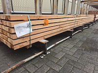 Ca. 79x douglas regels fijnbezaagd, 50x75mm, lengte 500cm - afbeelding 4 van  4