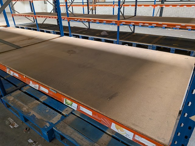 Ca. 8 meter stellingmateriaal - afbeelding 7 van  8