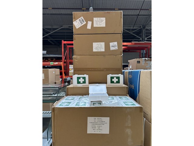 Ca. 800x ehbo-koffer, verbanddoos - afbeelding 4 van  6