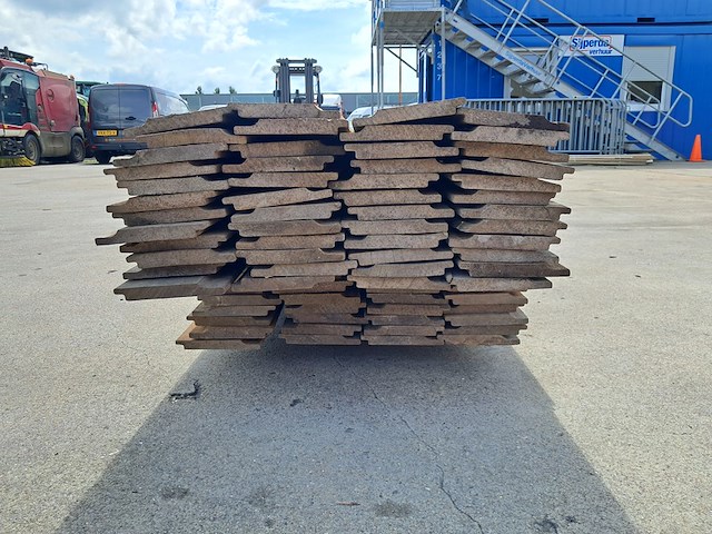 Ca. 80x bankirai hard hout, rabat, old stock - afbeelding 3 van  4