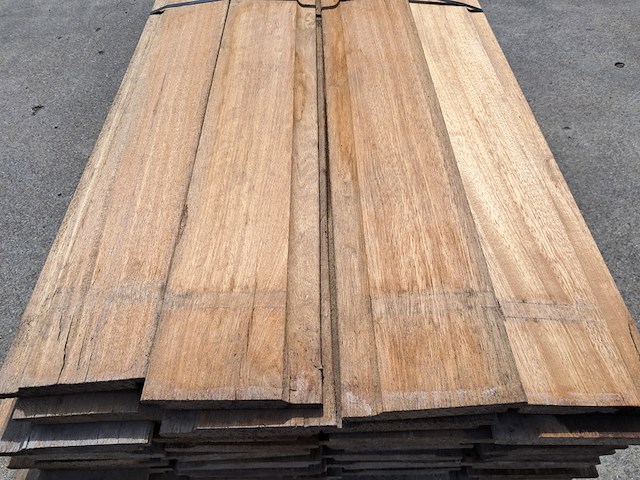 Ca. 80x bankirai hard hout, rabat, old stock - afbeelding 4 van  4