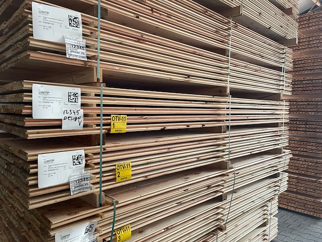 Ca. 80x douglas design- triple- deens profiel, 18x142mm, lengte 300cm - afbeelding 4 van  4