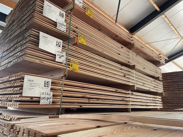 Ca. 80x douglas design- triple- deens profiel, 18x142mm, lengte 300cm - afbeelding 4 van  4