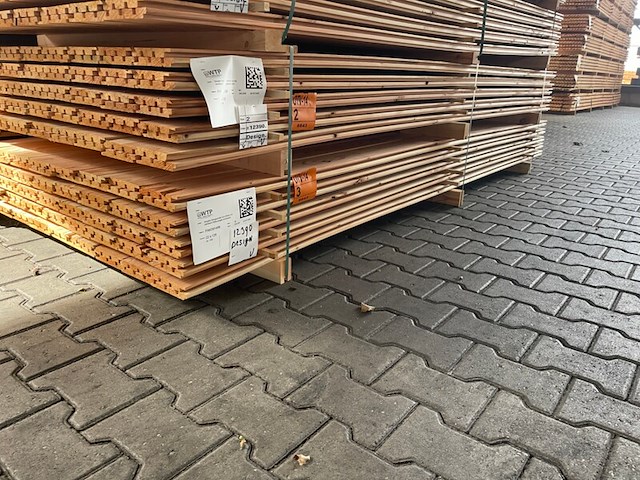 Ca. 80x douglas design- triple- deens profiel, 18x142mm, lengte 300cm - afbeelding 4 van  4