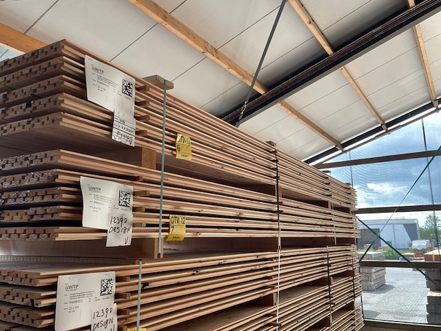 Ca. 80x douglas design- triple- deens profiel, 18x142mm, lengte 400cm - afbeelding 4 van  4