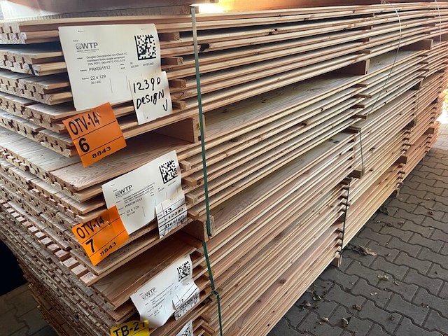 Ca. 80x douglas design- triple- deens profiel, 18x142mm, lengte 400cm - afbeelding 4 van  4
