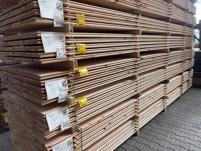 Ca. 80x douglas design- triple- deens profiel, 18x142mm, lengte 500cm - afbeelding 4 van  4