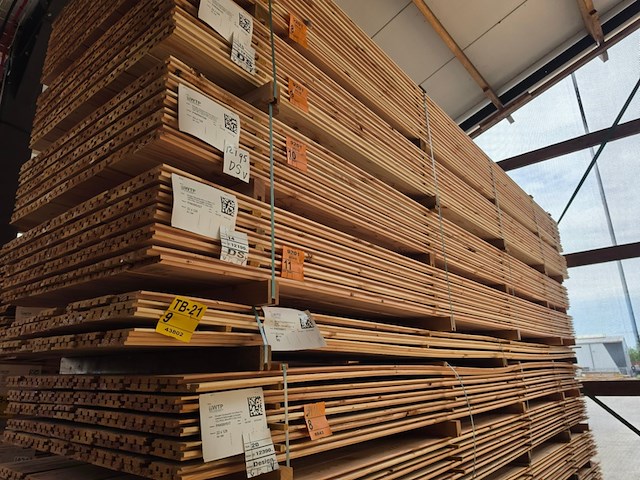 Ca. 80x douglas design- triple- deens profiel, 18x142mm, lengte 500cm - afbeelding 4 van  4