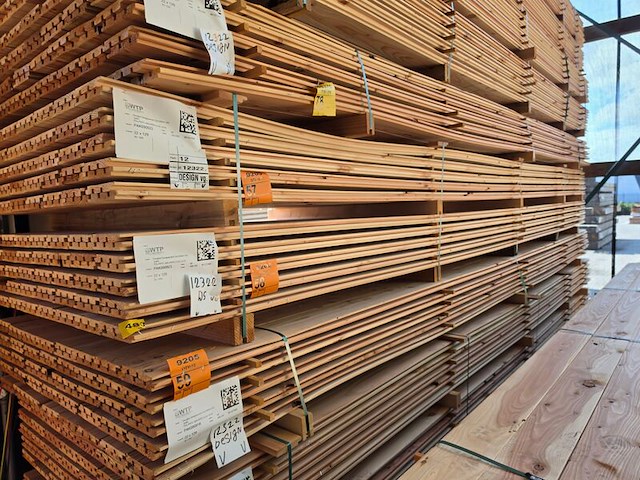 Ca. 80x douglas design- triple- deens profiel, 18x142mm, lengte 500cm - afbeelding 4 van  4