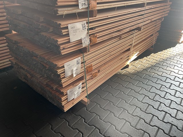 Ca. 80x douglas design- triple- deens profiel, 22x142mm, lengte 300cm - afbeelding 4 van  4