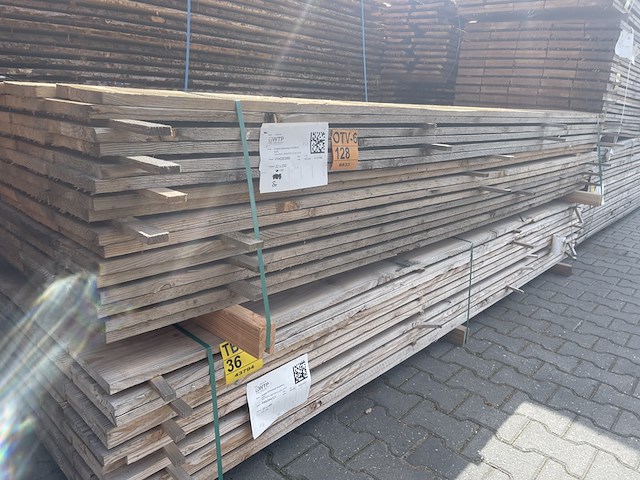 Ca. 80x douglas planken fijnbezaagd, 22x200mm, lengte 300cm - afbeelding 4 van  4