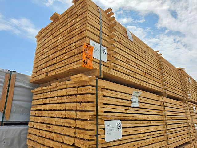 Ca. 80x douglas planken fijnbezaagd, 25x150mm, lengte 300cm - afbeelding 4 van  4