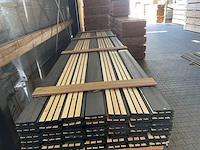 Ca. 80x grenen acoustic design profiel, 22x142mm, lengte 450cm