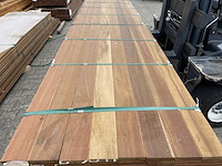 Ca. 80x guyana teak planken geschaafd, 21x120mm, lengte 155cm - afbeelding 1 van  4