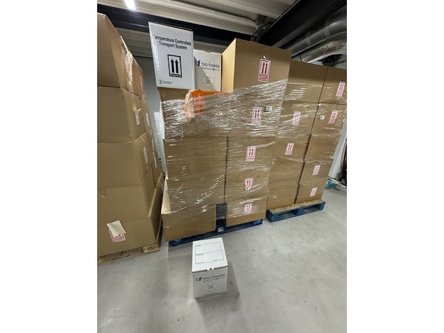 Ca. 80x koelverpakking, biobottle, bio-freeze - afbeelding 2 van  4