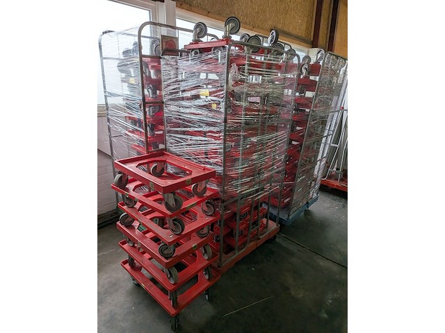 Ca. 80x kunsstof transportroller t.b.v. euronorm bakken/kratten, delmo - afbeelding 3 van  4