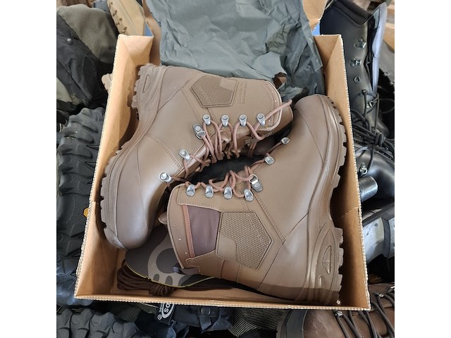 Ca. 80x paar diverse schoenen - afbeelding 5 van  7