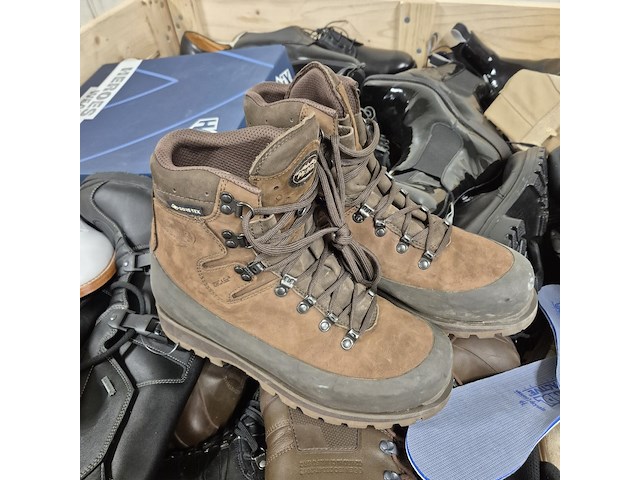 Ca. 80x paar diverse schoenen - afbeelding 4 van  8