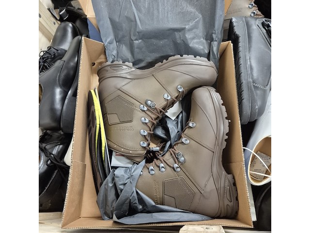 Ca. 80x paar diverse schoenen - afbeelding 5 van  8