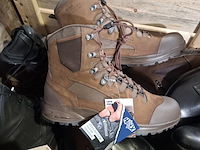 Ca. 80x paar diverse schoenen - afbeelding 6 van  9