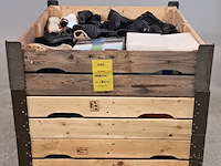 Ca. 80x paar diverse schoenen - afbeelding 1 van  9