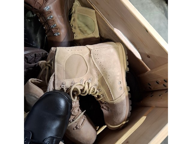 Ca. 80x paar diverse schoenen - afbeelding 6 van  9