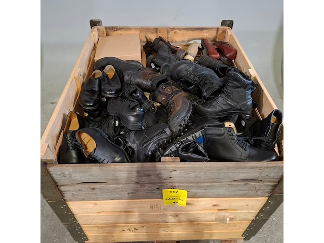 Ca. 80x paar diverse schoenen - afbeelding 2 van  9