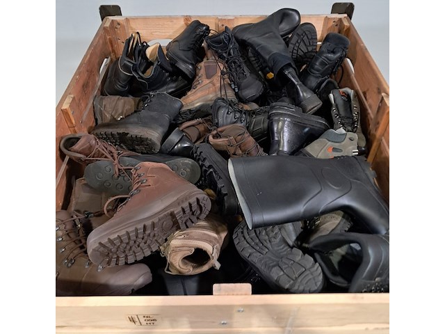 Ca. 80x paar diverse schoenen - afbeelding 2 van  9