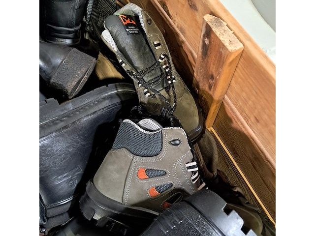Ca. 80x paar diverse schoenen - afbeelding 6 van  9