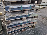 Ca. 80x plat-dak betonvoet t.b.v. zonnepanelen - afbeelding 2 van  9