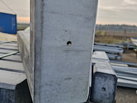 Ca. 80x plat-dak betonvoet t.b.v. zonnepanelen - afbeelding 5 van  9