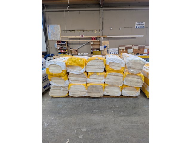 Ca. 81 m² isolatie, isover, comforpanel 33 - afbeelding 1 van  7