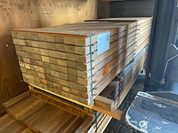 Ca. 81x angelim pedra balken geschaafd, 50x100mm, lengte 250cm - afbeelding 2 van  3