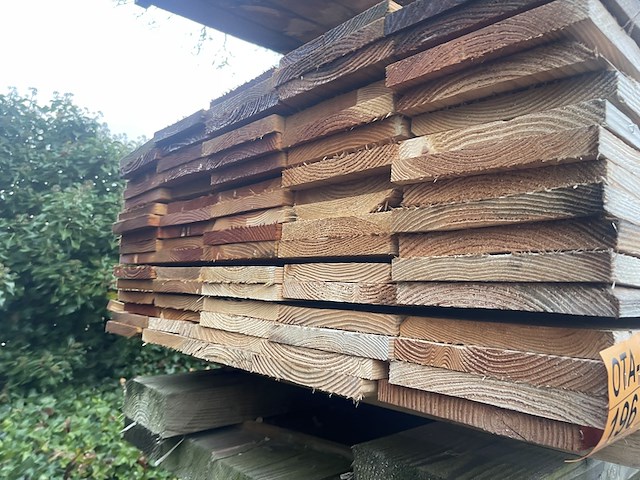 Ca. 81x douglas planken fijnbezaagd, 22x200mm, lengte 400cm - afbeelding 3 van  3