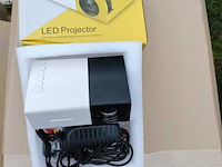 Ca. 81x led projectors en soundbars - afbeelding 8 van  9