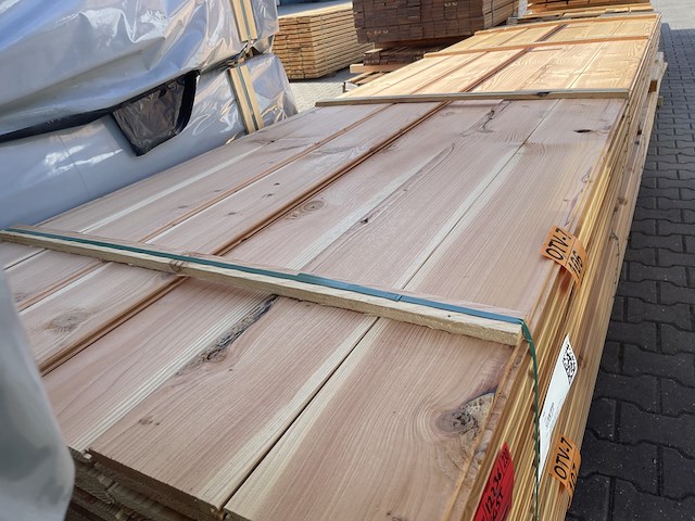 Ca. 83x douglas veer en groef, 18x185mm, lengte 400cm - afbeelding 1 van  3