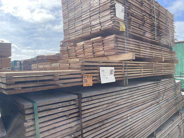 Ca. 83x guyana teak beschoeiingsplanken, 20x150mm, lengte 42/200cm, 20/250cm, 21/300cm - afbeelding 4 van  4