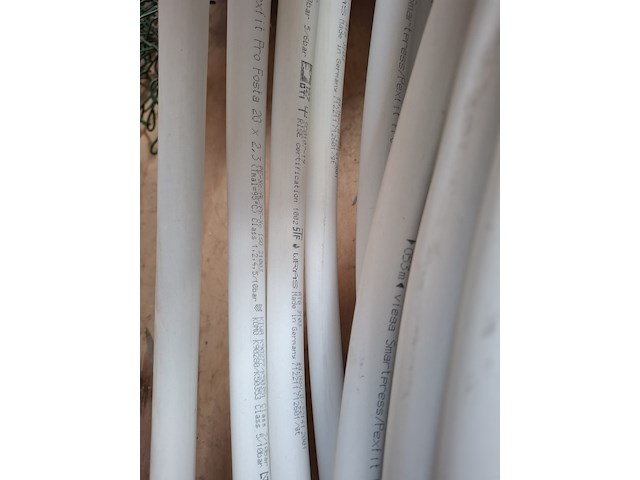 Ca. 84 meter waterleiding buis pexfit - afbeelding 4 van  4