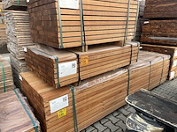 Ca. 84x angelim pedra regels geschaafd, 45x68mm, lengte 155cm - afbeelding 4 van  4