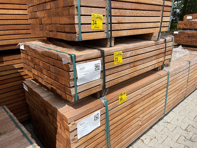 Ca. 84x angelim pedra regels geschaafd, 45x68mm, lengte 155cm - afbeelding 4 van  4