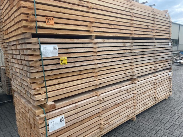 Ca. 84x douglas balken fijnbezaagd, 50x150mm, lengte 400cm - afbeelding 4 van  4
