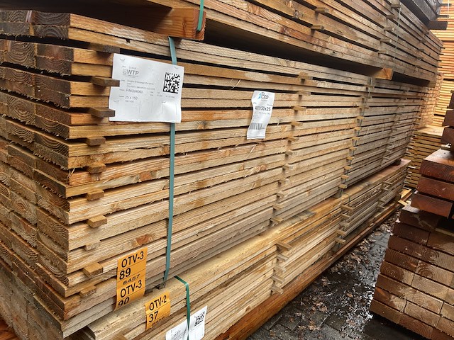 Ca. 84x douglas planken fijnbezaagd, 25x150mm, lengte 400cm - afbeelding 4 van  4