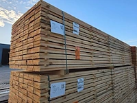 Ca. 84x douglas planken fijnbezaagd, 25x150mm, lengte 400cm - afbeelding 4 van  4